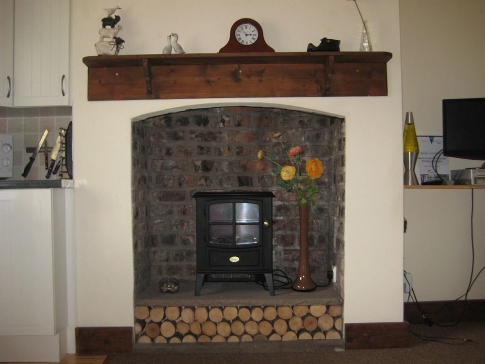 Martin Lane Farm Holiday Cottages Burscough Экстерьер фото