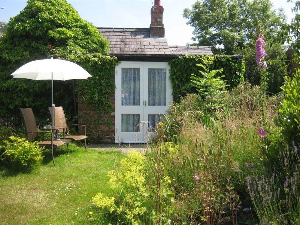 Martin Lane Farm Holiday Cottages Burscough Экстерьер фото